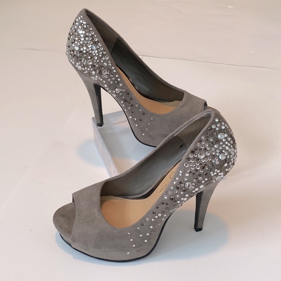 Very beautiful 💕 size 6.5 - Picture 2 of 10